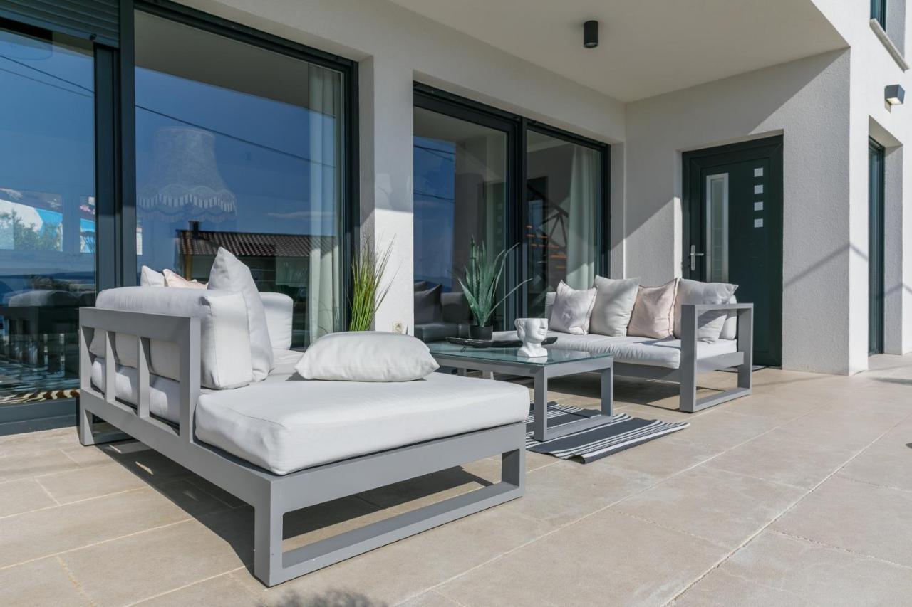 Villa Alma Krk Linardići Exterior foto